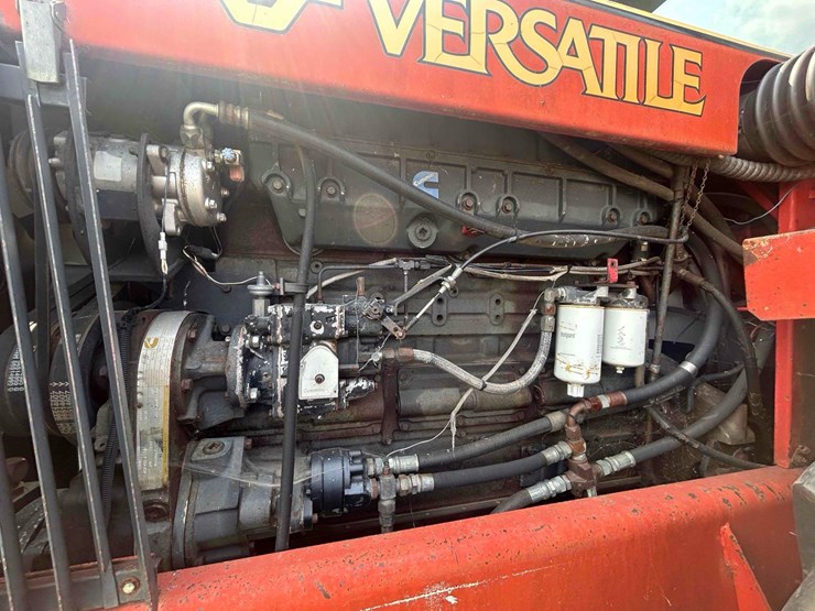 1982-versatile-895-image-14