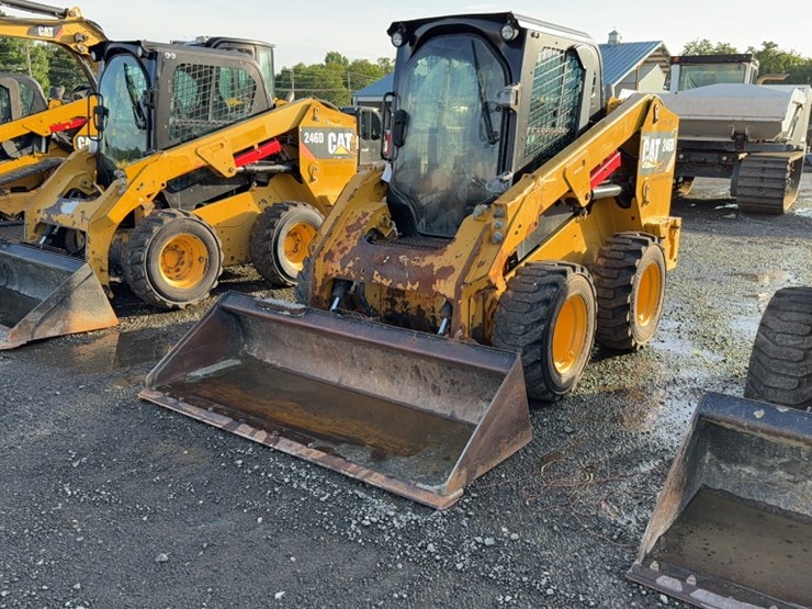 caterpillar-246d-image-1