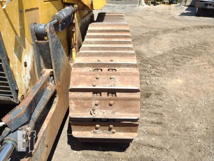 2019-deere-750k-lgp-image-30