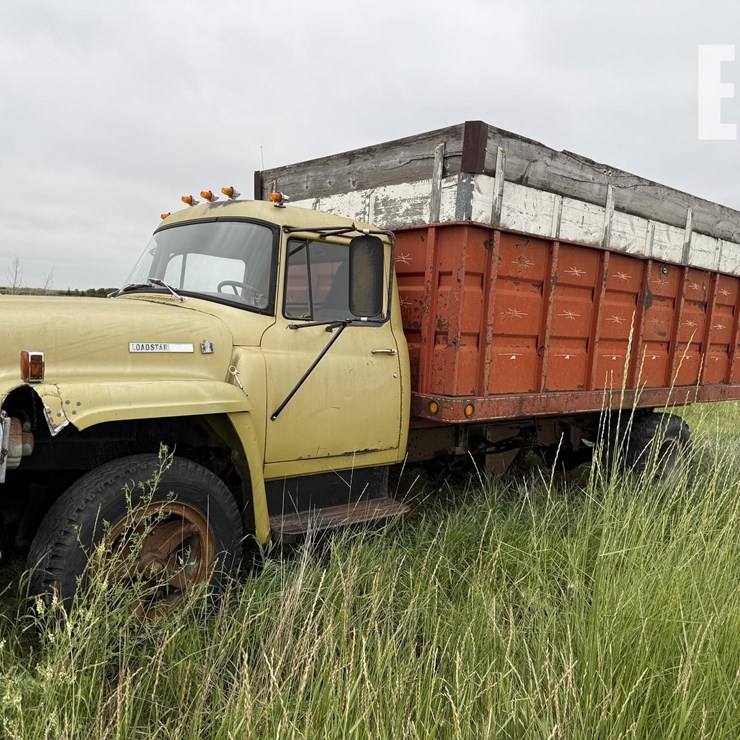 1968 INTERNATIONAL LOADSTAR