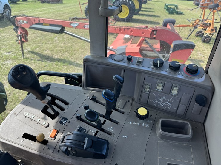 john-deere-6430-image-14