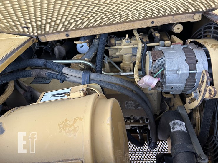 2002-caterpillar-d5m-lgp-image-30