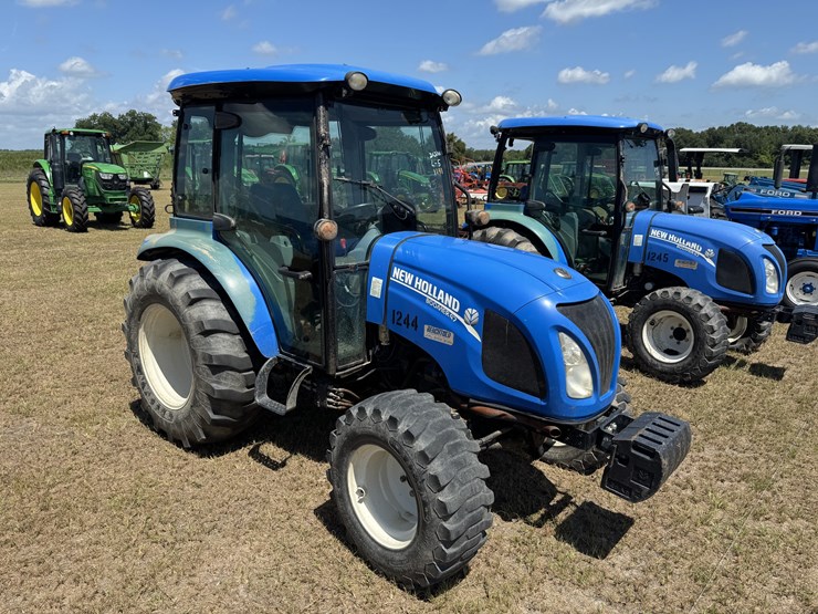 new-holland-boomer-47-image-4