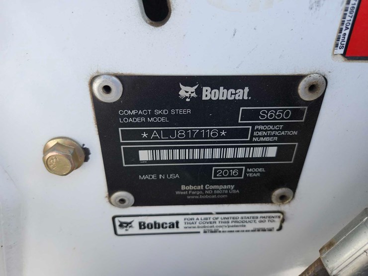 2016-bobcat-s650-image-18