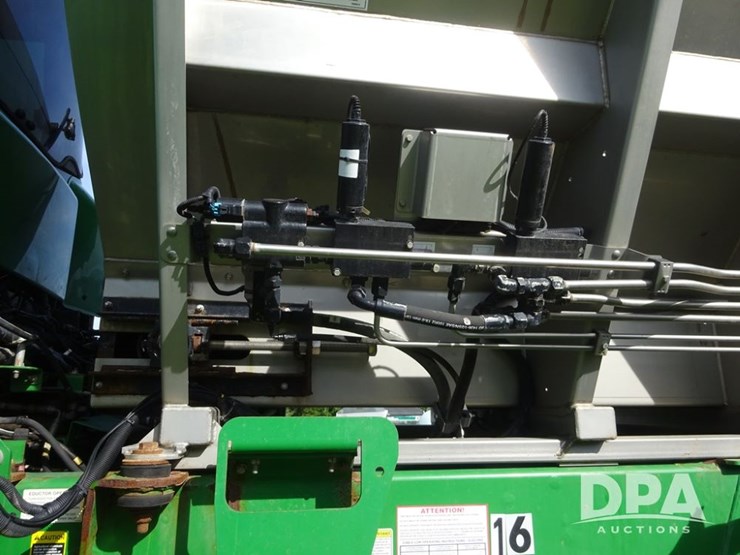2019-john-deere-r4045-image-70