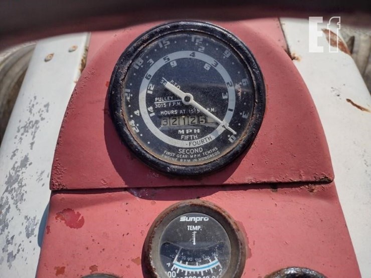 ford-801-image-6