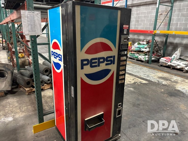 pop-machine-(dr11837)-image-2