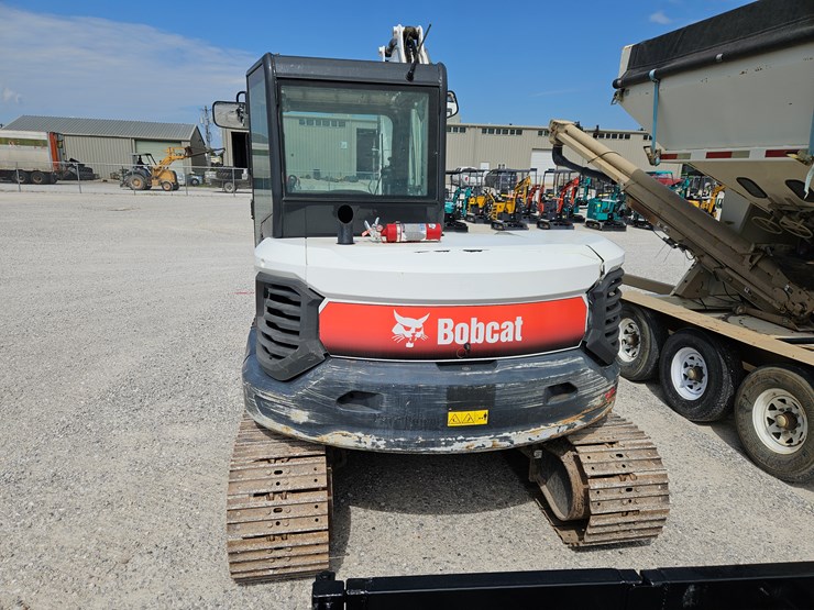 2019-bobcat-e85-image-18