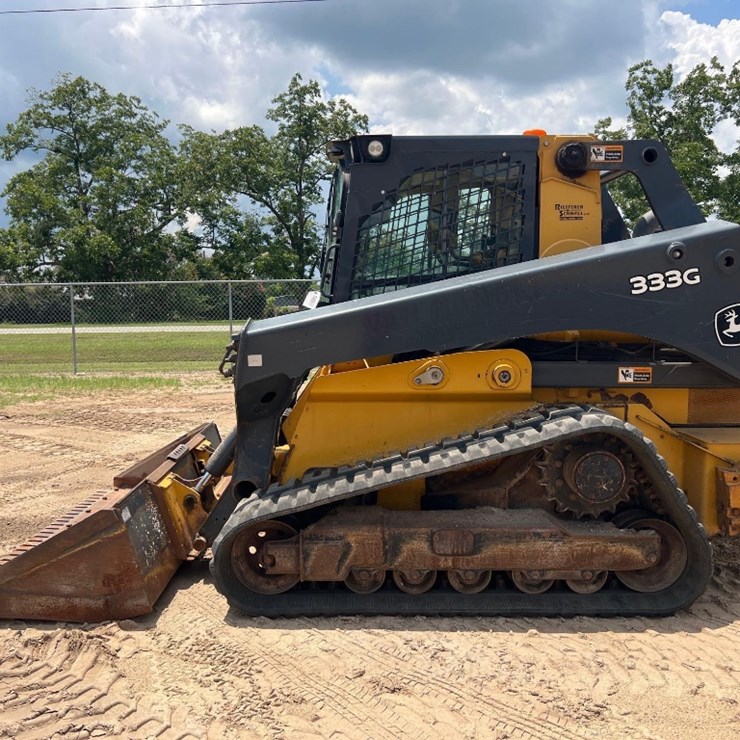 2018 DEERE 333G