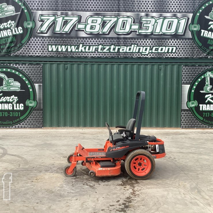 2015 KUBOTA Z122E