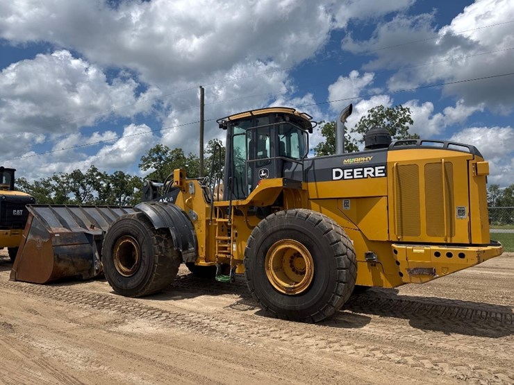 2015-deere-744k-image-8