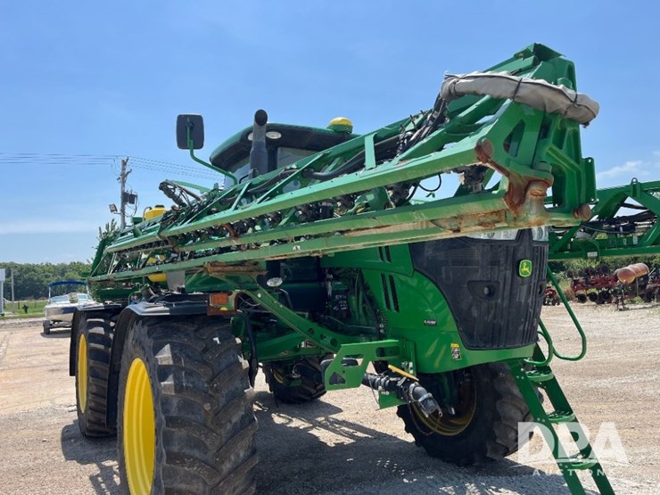 2020-john-deere-r4045-image-42