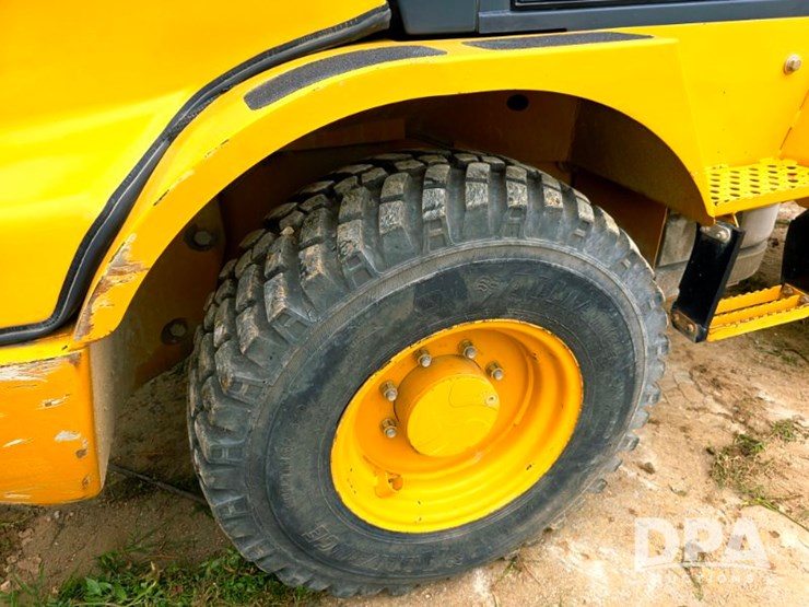 deere-244j-image-47