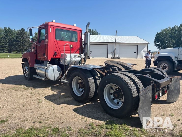2006-mack-chn613-image-14