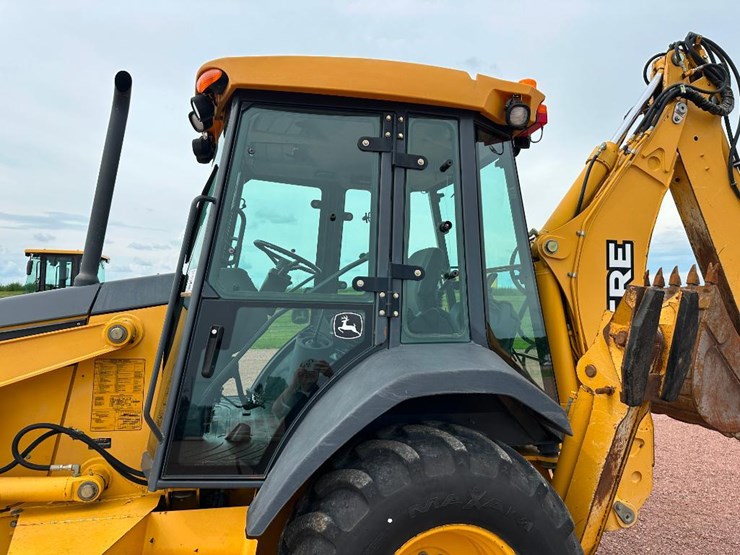 2006-deere-310sg-image-16