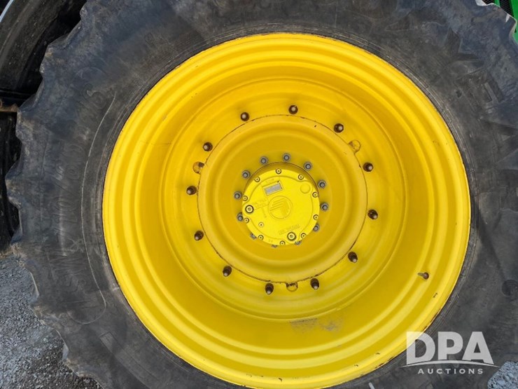 2020-john-deere-r4045-image-44