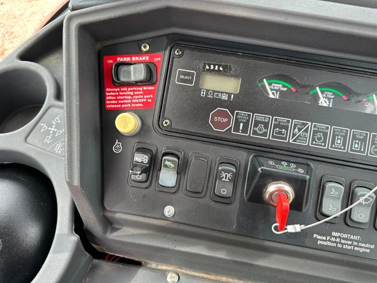 2006-deere-310sg-image-64
