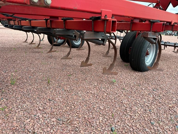 case-ih-4200-image-41