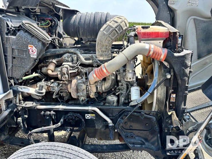 2014-kenworth-t660-image-78