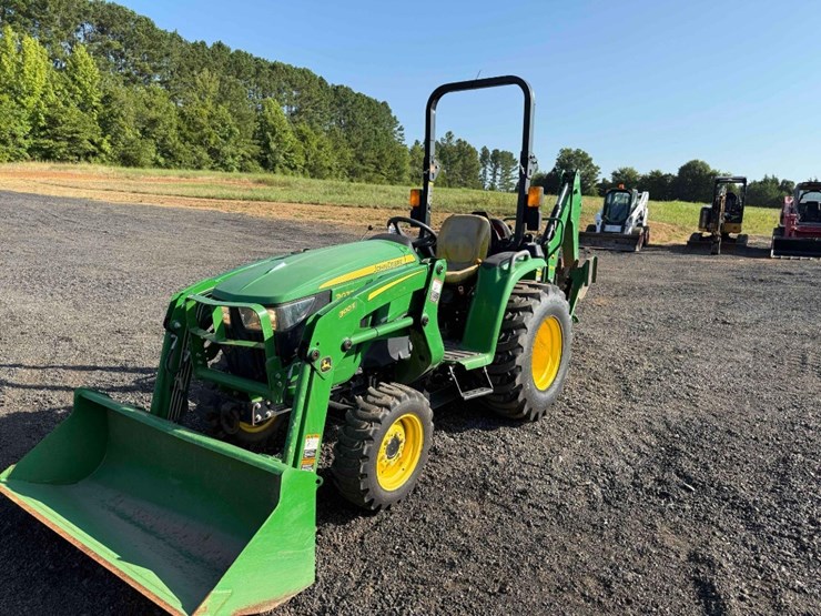 2020-john-deere-3032e-image-7
