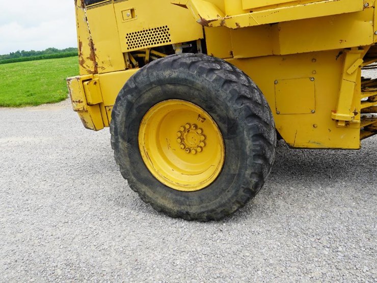 deere-444g-image-69