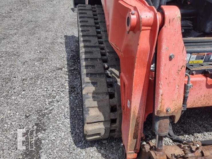 2021-kubota-svl65-2-image-34
