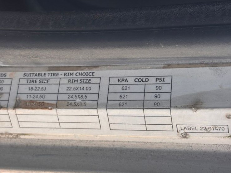 2000-peterbilt-357-image-94