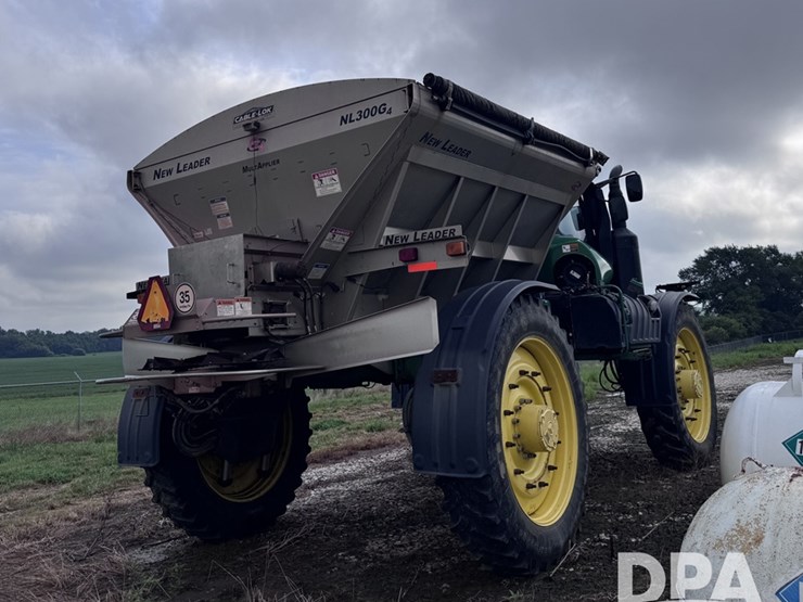 2017-john-deere-r4045-image-6