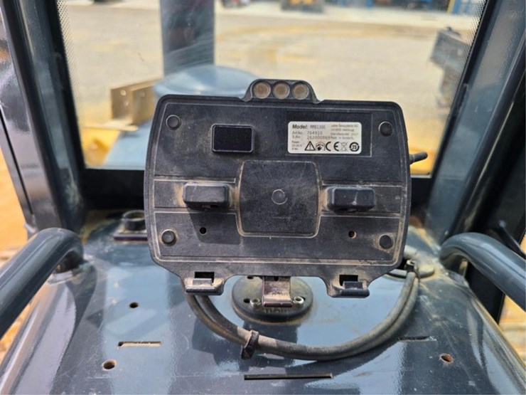 deere-750j-lgp-image-38