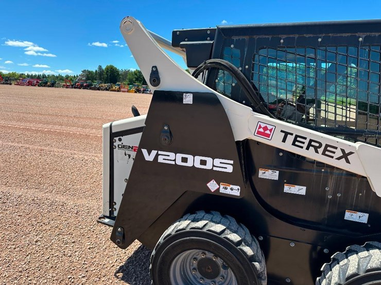 2014-terex-v200s-image-18