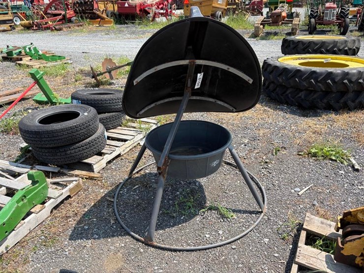 mineral-feeder-image-1