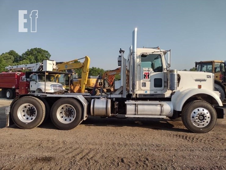 1999-kenworth-w900-image-3