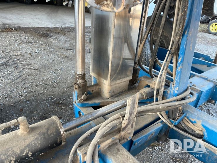 kinze-2600-image-23