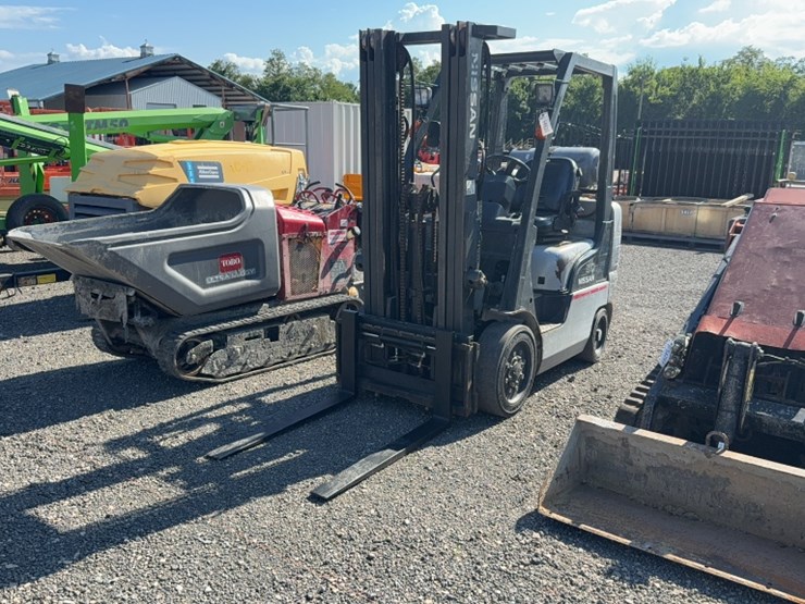 #2090-•-nissan-50-lp-forklift-image-1