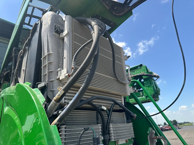 2018-john-deere-r4038-image-62