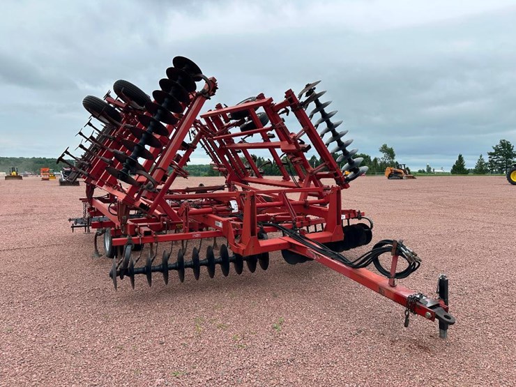 case-ih-4200-image-3