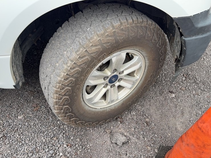 2019-ford-f150-image-4