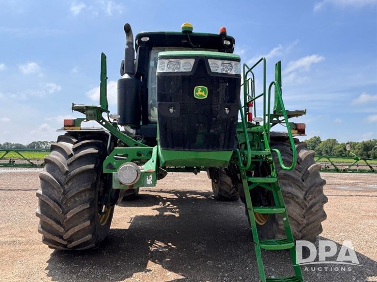 2017-john-deere-r4045-image-18