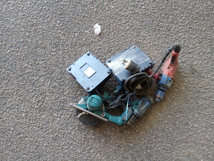 lot#-742--power-tools-image-1