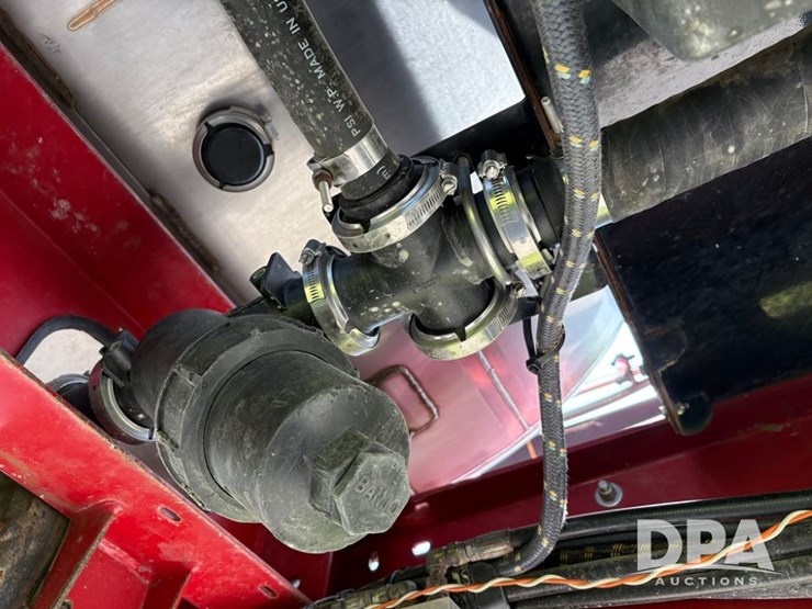 2014-miller-nitro-5275-image-31