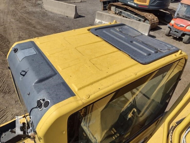 2012-komatsu-pc200-image-49