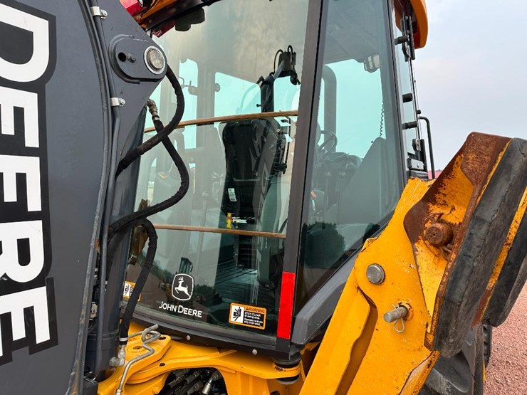 2018-deere-310sl-image-20