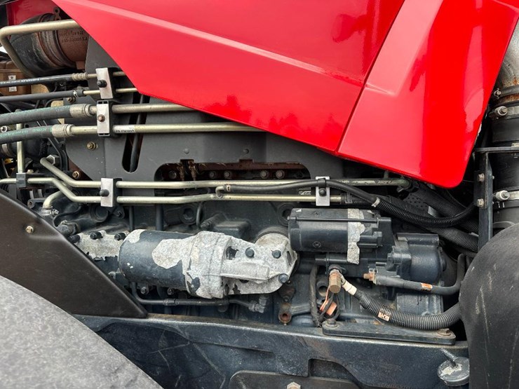 2017-case-ih-magnum-250-image-39