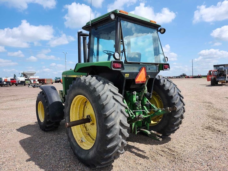 john-deere-4450-image-4