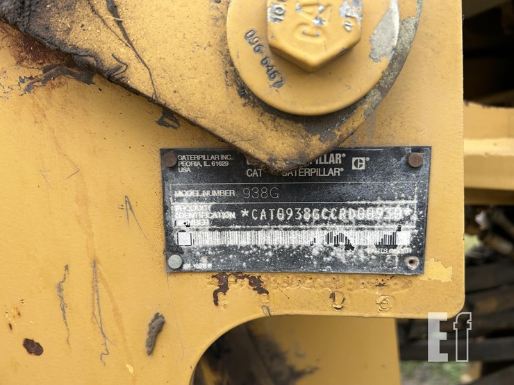 caterpillar-938g-image-8