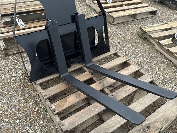 117---36"-mini-universal-fork-frame-image-1