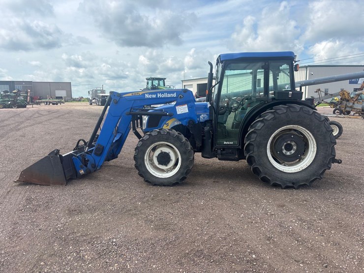 2013-new-holland-t4050-tractor-with-loader-image-7