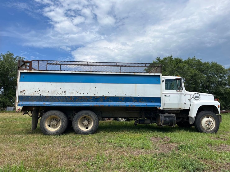 ford-l9000-image-4