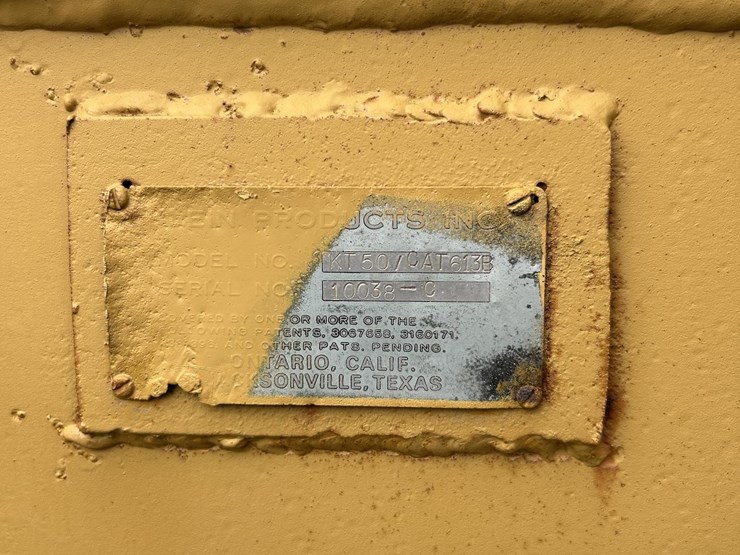 caterpillar-613b-image-44