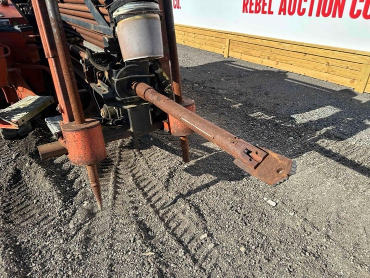 2001-ditch-witch-jt1720-image-22